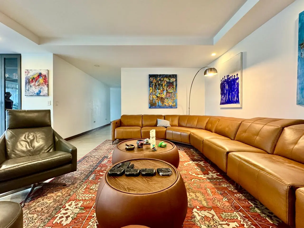 u200670365 uusunyww reppxup 1784 pps mry2f luxury 3bdr apartment in prime location 2